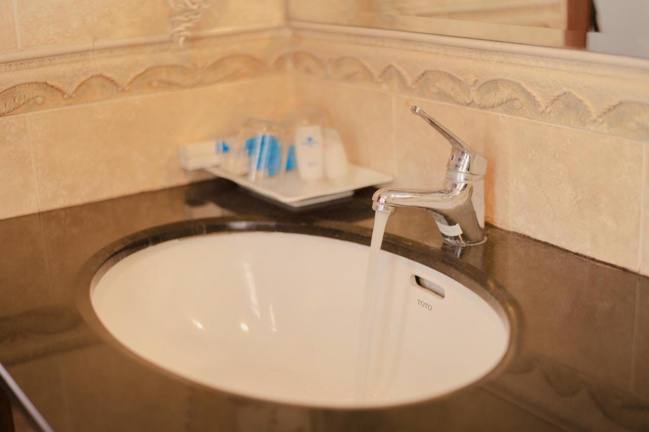Blue Diamond Apartment Hotel ハノイ市 エクステリア 写真