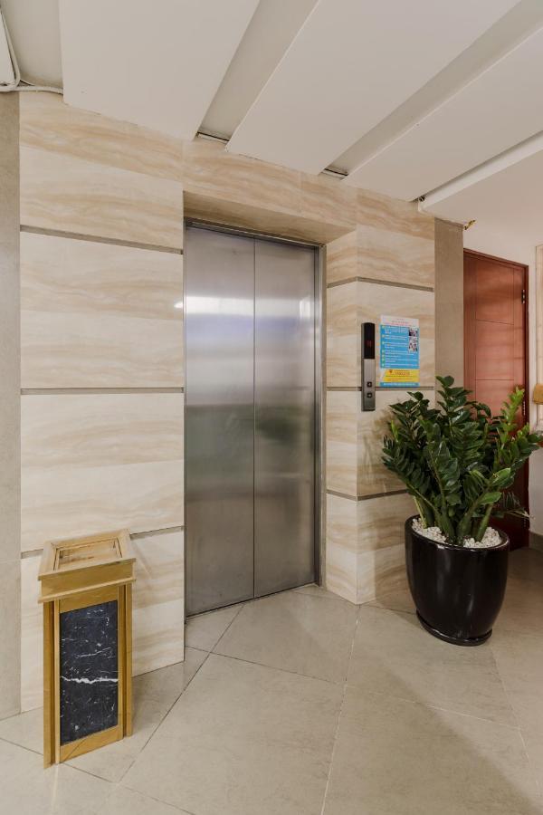 Blue Diamond Apartment Hotel ハノイ市 エクステリア 写真